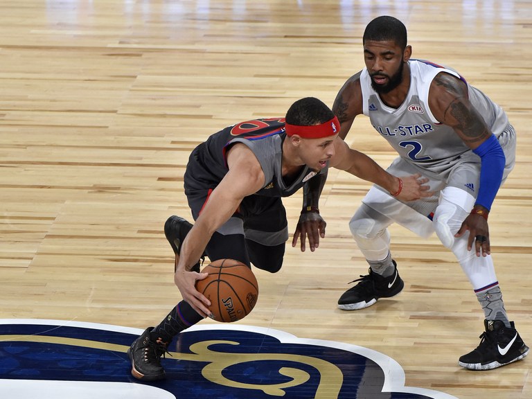 NEW ORLEANS - FEBRUARY 19:  Stephen Curry #30 of the Western Conference All-Star Team dribbles the ball during the 2017 NBA All-Star Game on February 19, 2017 at the Smoothie King Center in New Orleans, Louisiana.