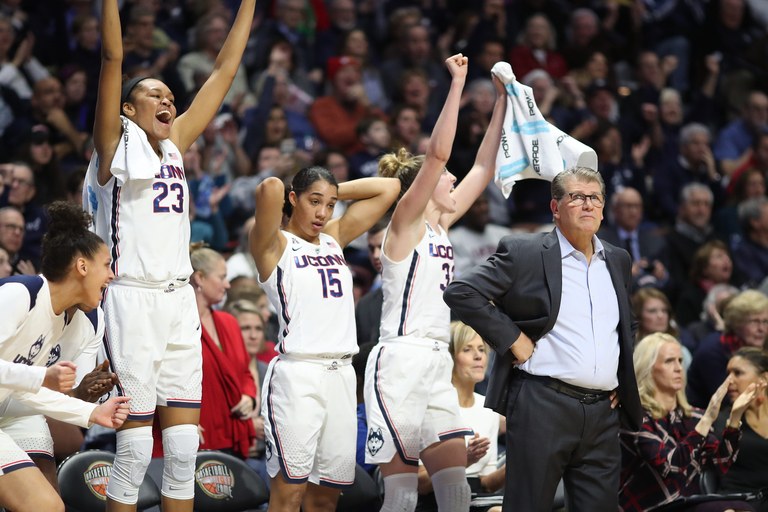 UConn Huskies Vs Oklahoma Sooners