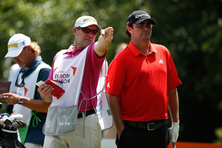 Steven Bowditch and his caddie discuss a shot at the 2015 AT&T Byron Nelson.