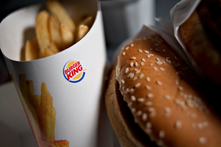 Burger King Worldwide Inc. Products & Signage Ahead Of Earns