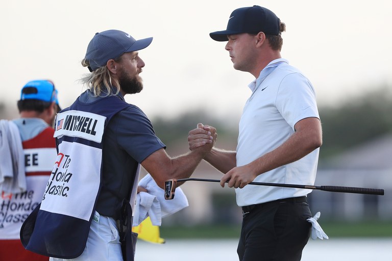 Keith Mitchell, Pete Persolja